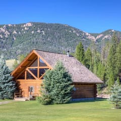 Classic Riverfront Cabin