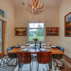 Howling Elk Hideaway