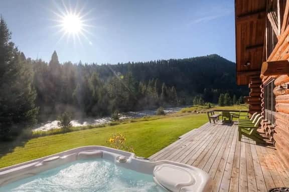 Luxury Gallatin Cabin - Image 5